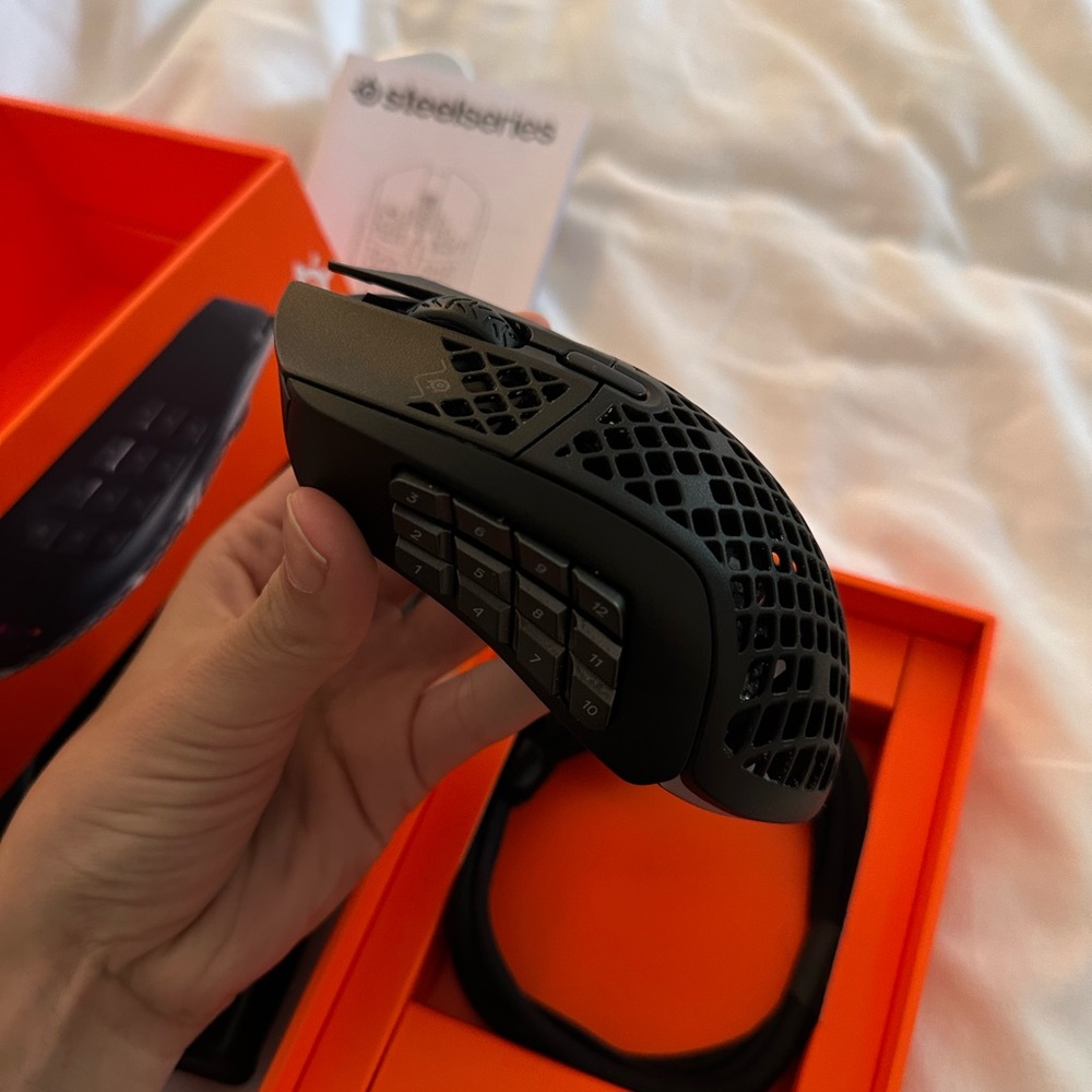 Steelseries Aerox 9